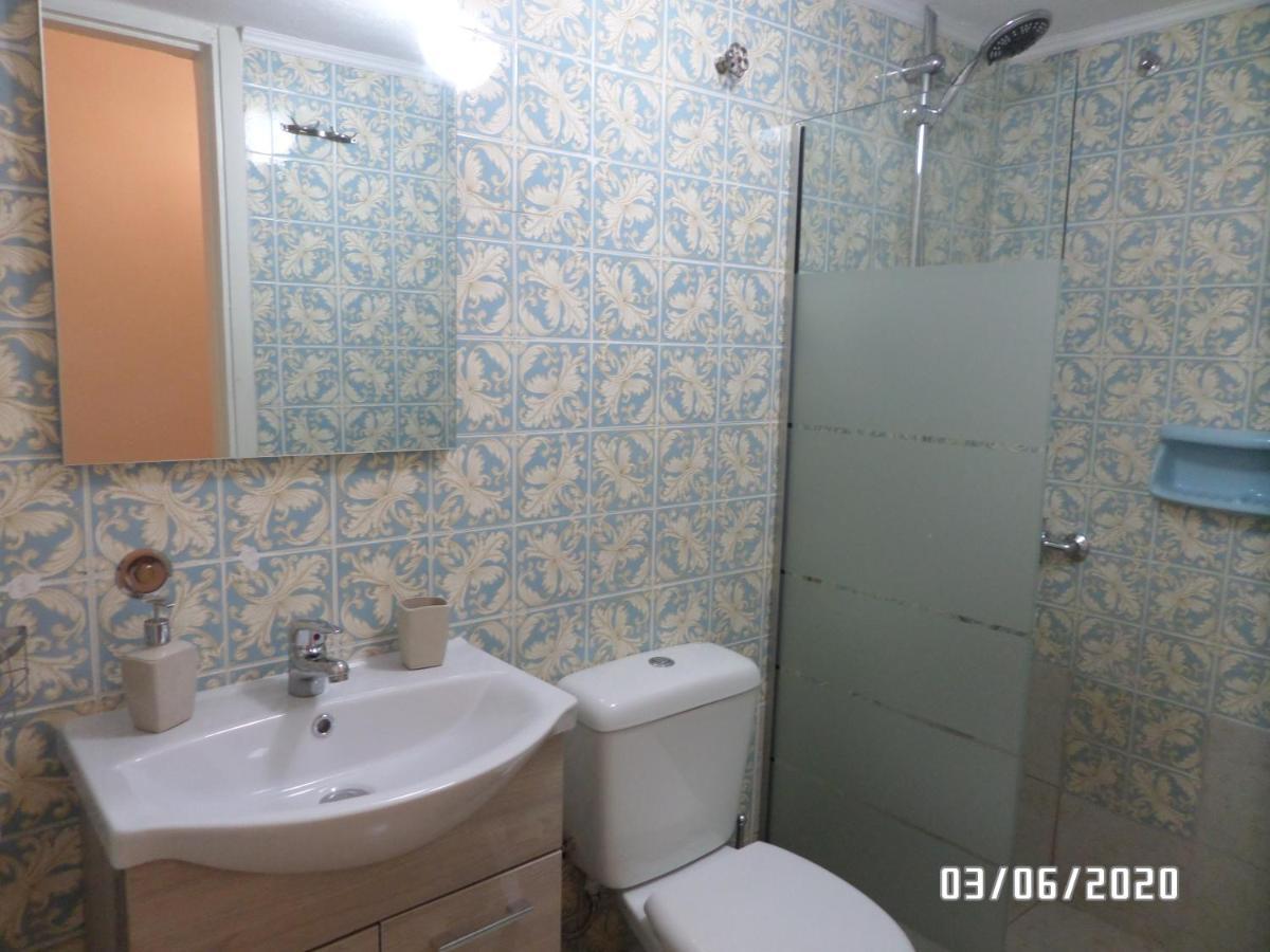 Anais Apartment Néa Péramos Eksteriør bilde